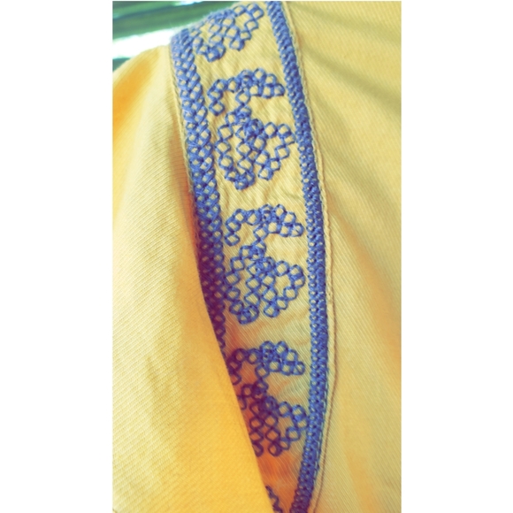 SOLD Naked Zebra Embroidered Ruffle Sleeve Shirt M - Picture 4 of 5